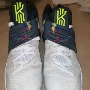 Nike Kyrie Irving 2 Parade 10